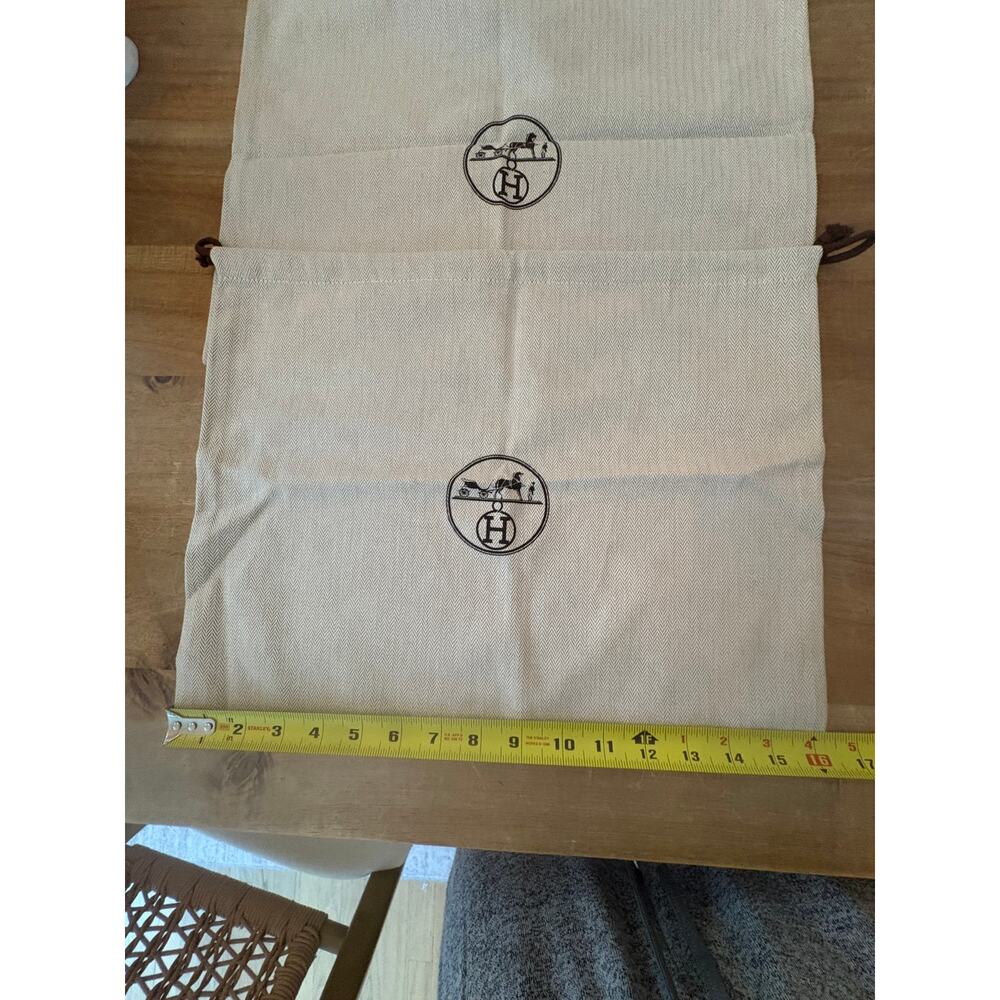 Set of 2 Hermès Drawstring Dustbags Bags Beige Dust 16"x13" Accessories w logo - Picture 5 of 7